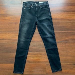 Rag and Bone Jeans Sz 26